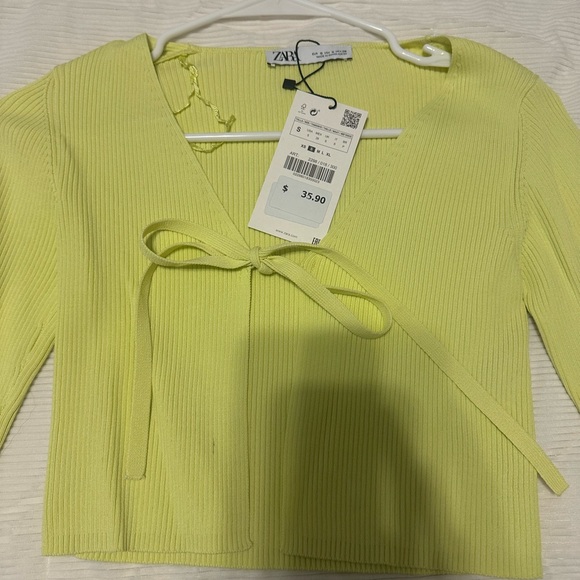 BRAND NEW Zara tie front jumper - Picture 2 of 3